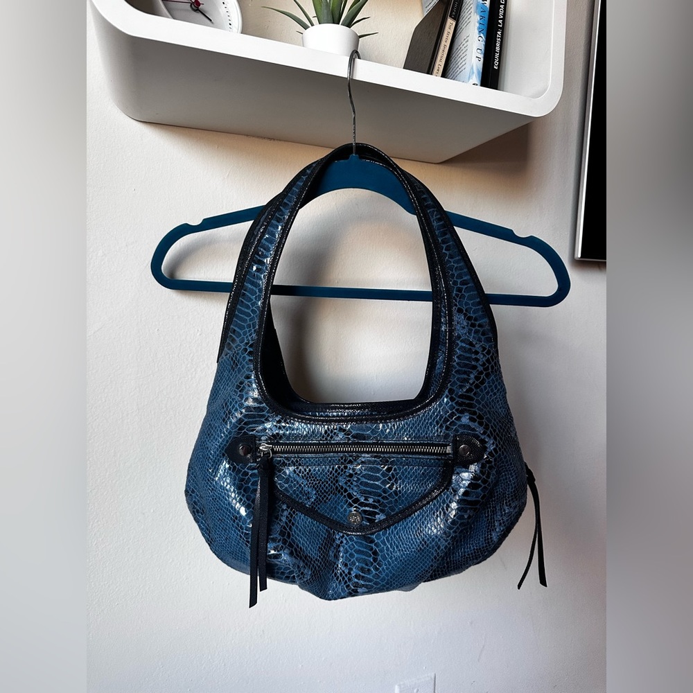 SimplyVera by VeraWang Shoulder Purse
